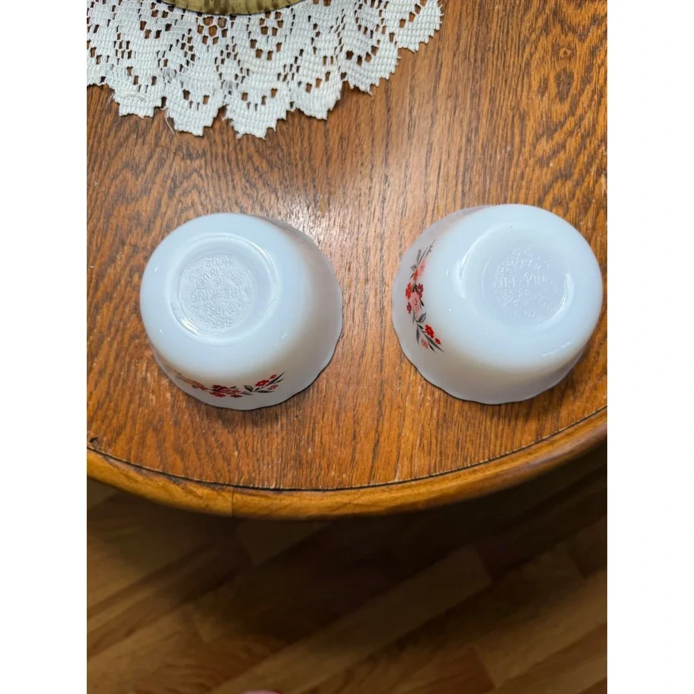 Vintage Fire-King Primrose Milk Glass Custard‎ Bowls 6oz Scalloped Set of 2